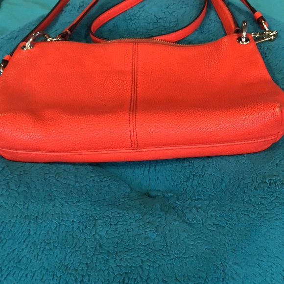 Vintage Coach Coral Leather Charlie Crossbody Bag - Picture 3 of 7
